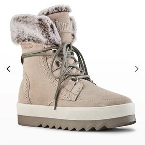 Cougar Vanetta Faux Fur Trim Waterproof Snow Boot